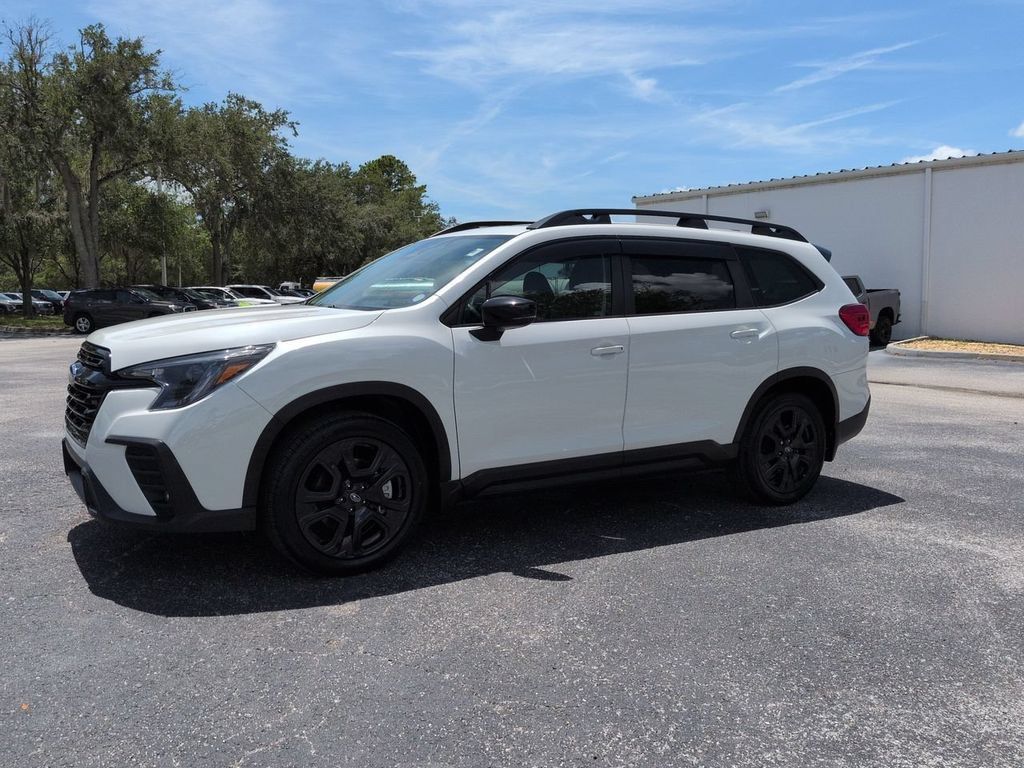 Used 2024 Subaru Ascent Onyx Edition AWD/4WD image 8