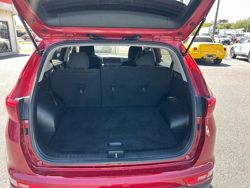 Used 2017 Kia Sportage LX FWD image 12