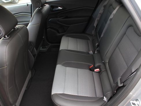 New 2026 Chevrolet Trax LT w/ LT Convenience Package image 16