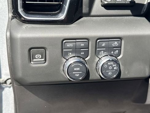 Used 2024 GMC Sierra 1500 Denali w/ Denali Reserve Package AWD/4WD image 36