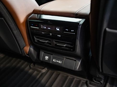 Certified 2024 Acura MDX SH-AWD w/ Technology Package image 37