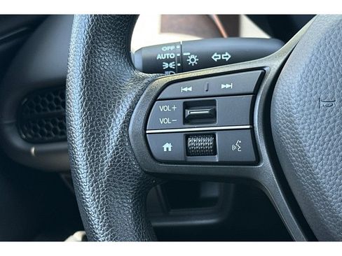Used 2027 Honda HR-V LX image 37