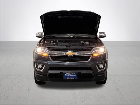 Used 2017 Chevrolet Colorado LT w/ Luxury Package, Chrome AWD/4WD image 5