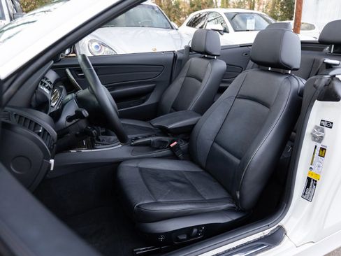 Used 2013 BMW 128i Convertible image 19