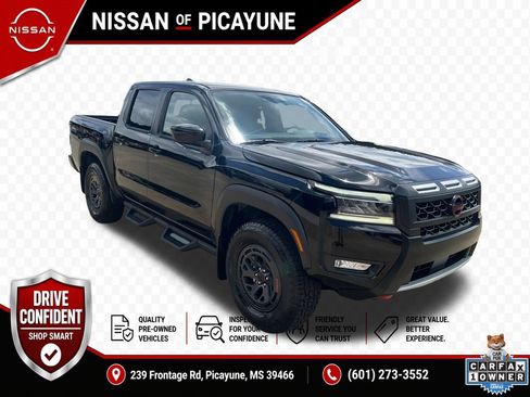 Certified 2025 Nissan Frontier PRO-4X AWD/4WD image 9