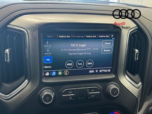 Used 2021 Chevrolet Silverado 1500 LT Trail Boss w/ Bed Protection Package AWD/4WD image 16