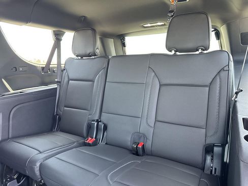 New 2026 GMC Yukon XL Denali RWD image 25