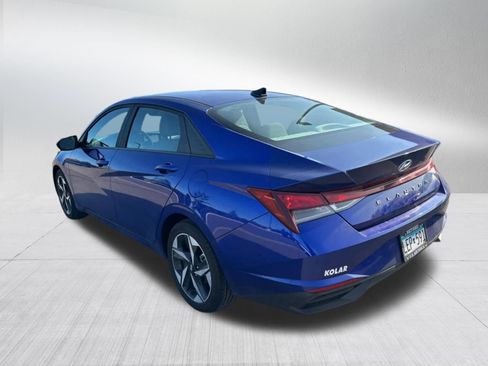 Certified 2023 Hyundai Elantra SEL w/ Convenience Package FWD image 6