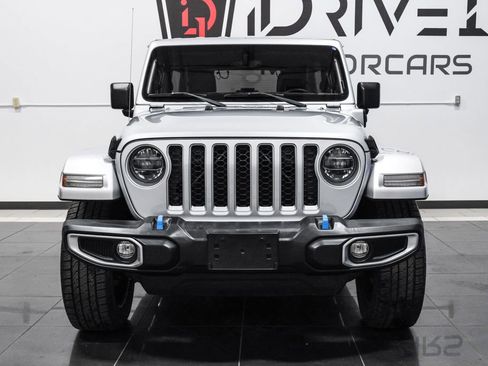 Used 2022 Jeep Wrangler Unlimited Sahara w/ Cold Weather Group AWD/4WD image 5