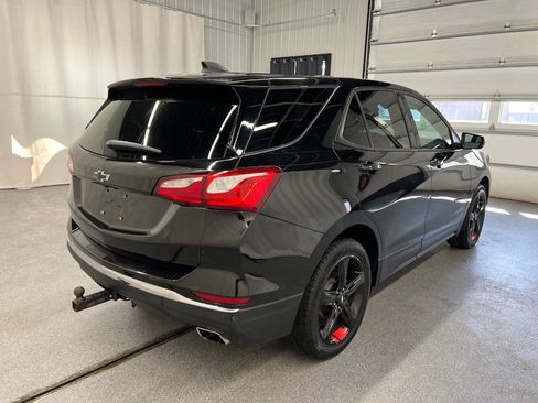 Used 2018 Chevrolet Equinox LT w/ Redline Edition AWD/4WD image 4