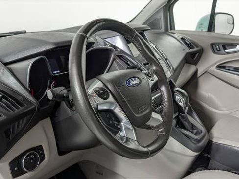 Used 2018 Ford Transit Connect Titanium w/ Titanium Premium Package FWD image 26