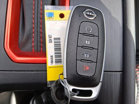 New 2026 Nissan Kicks SR image 31