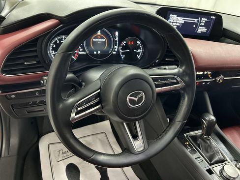 Used 2020 MAZDA MAZDA3 AWD Hatchback w/ Premium Pkg image 4