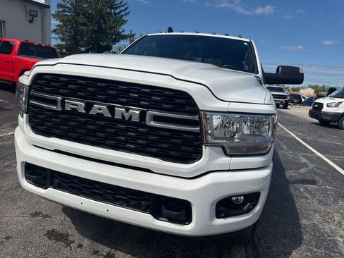 Used 2022 RAM 2500 Big Horn w/ Level C Equiment Group AWD/4WD image 56