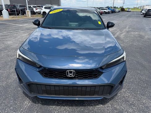 Used 2025 Honda Civic Sport image 39