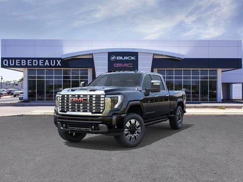 New 2026 GMC Sierra 2500 Denali w/ Denali Reserve Package AWD/4WD image 12