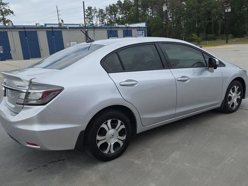 Used 2015 Honda Civic Hybrid Sedan image 18