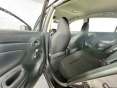 Used 2015 Nissan Versa S Plus FWD image 17