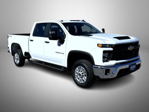 New 2026 Chevrolet Silverado 2500 W/T AWD/4WD image 3