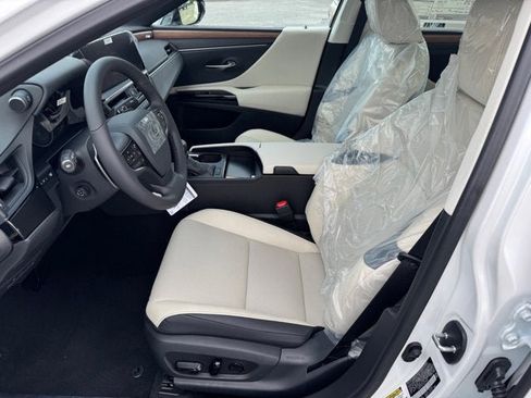 New 2025 Lexus ES 350 w/ Premium Package image 7