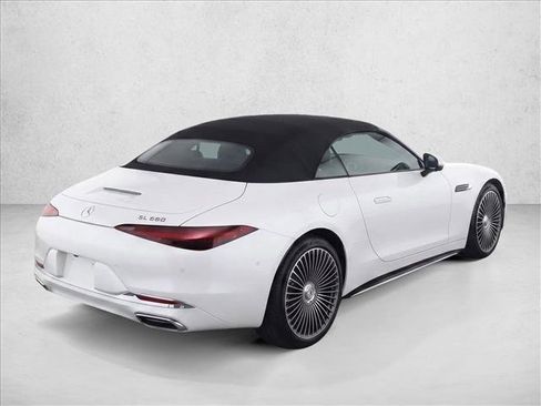 Used 2026 Mercedes-Benz Maybach SL 680 image 7