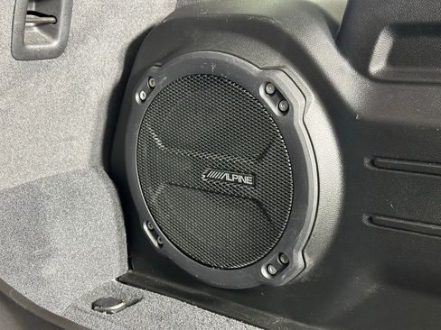 Used 2022 Jeep Wrangler Unlimited Sahara w/ Cold Weather Group image 28