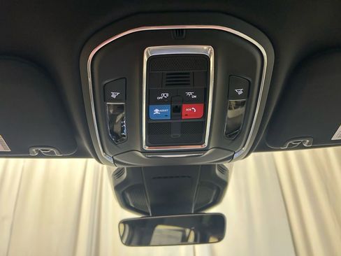New 2026 Jeep Cherokee Laredo AWD/4WD image 18