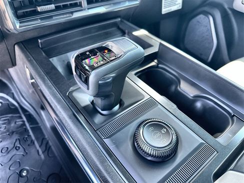 New 2026 GMC Hummer EV 4x4 Crew Cab image 26