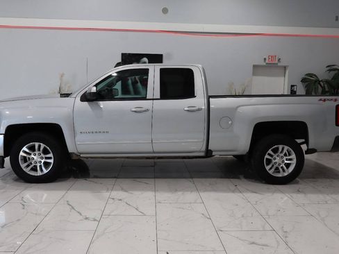 Used 2017 Chevrolet Silverado 1500 LT w/ All Star Edition AWD/4WD image 7