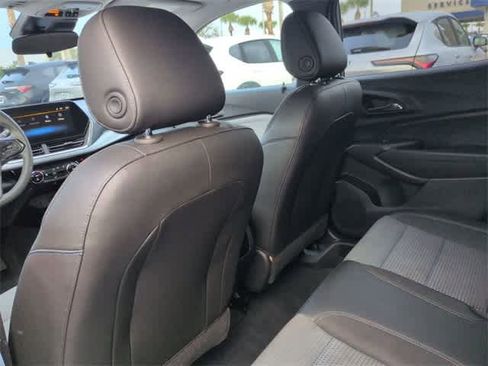 Used 2024 Chevrolet Trax LT image 19