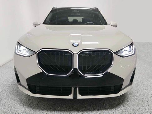 Used 2026 BMW X3 xDrive30 w/ M Sport Package AWD/4WD image 2