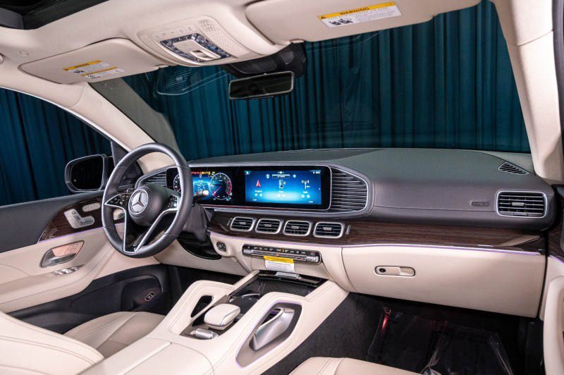 Certified 2026 Mercedes-Benz GLS 450 4MATIC image 15