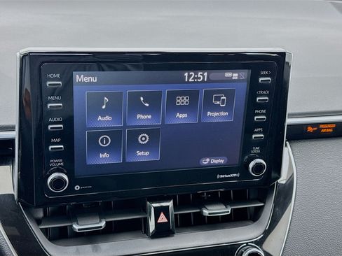 Used 2021 Toyota Corolla SE w/ Carpet Mat Package (TMS) FWD image 9