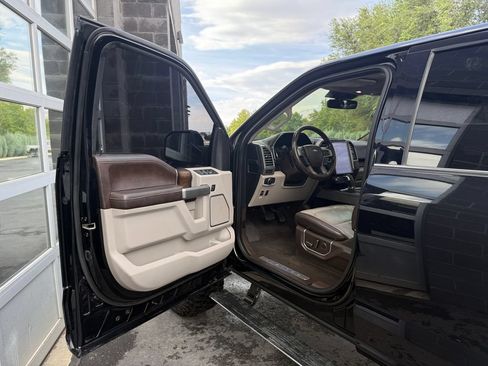 Used 2019 Ford F150 Limited w/ Trailer Tow Package AWD/4WD image 17