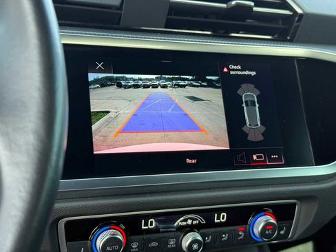 Used 2022 Audi Q3 2.0T Premium image 25
