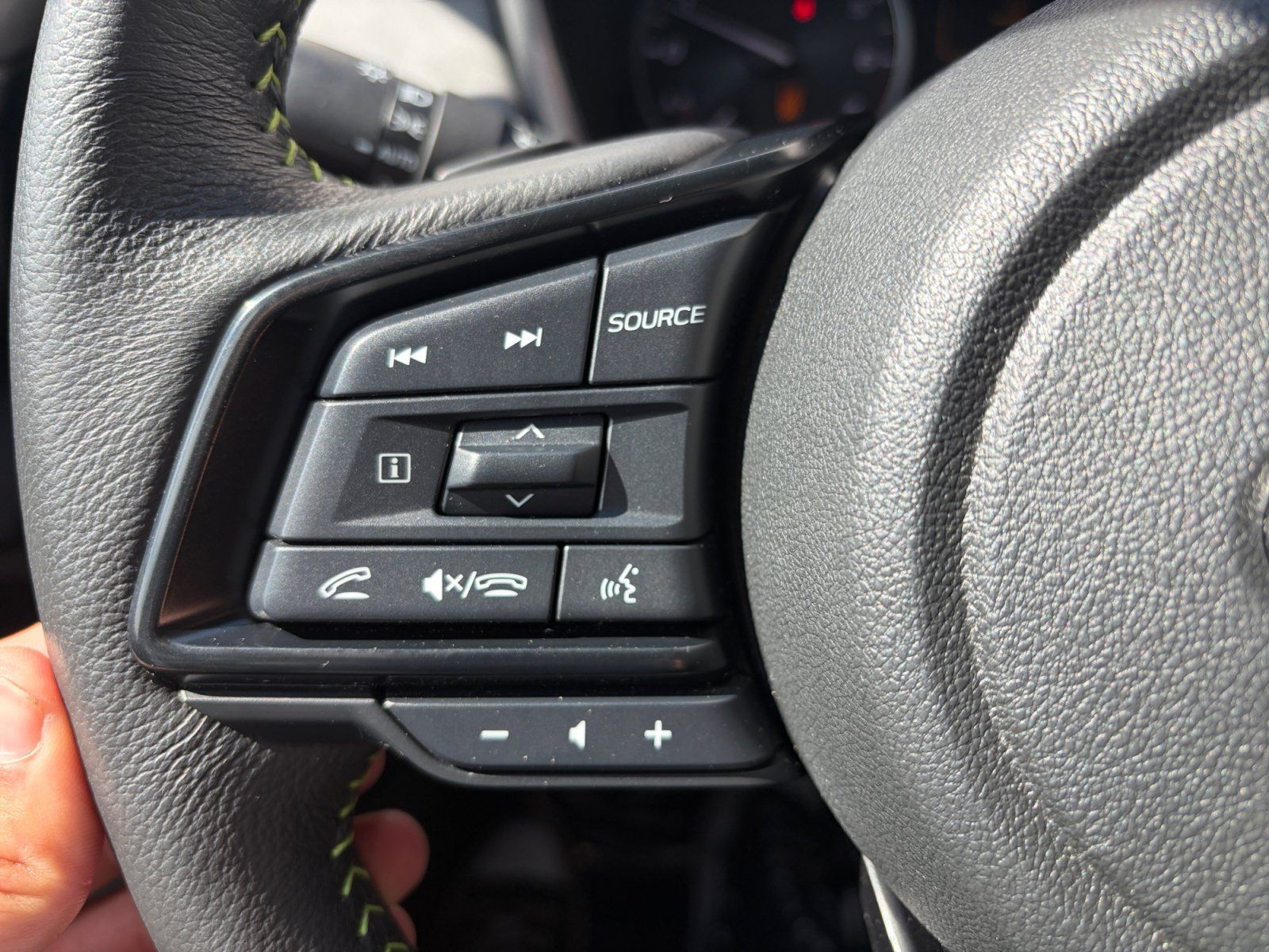 Used 2024 Subaru Outback Onyx Edition XT w/ Popular Package #2 AWD/4WD image 17