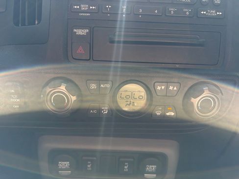 Used 2012 Honda Ridgeline RTL image 18