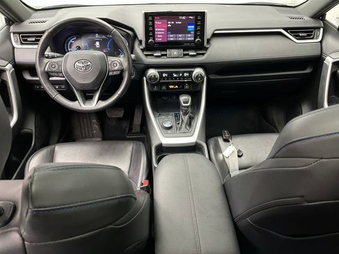 Used 2020 Toyota RAV4 XSE w/ XSE Grade Weather Package image 4
