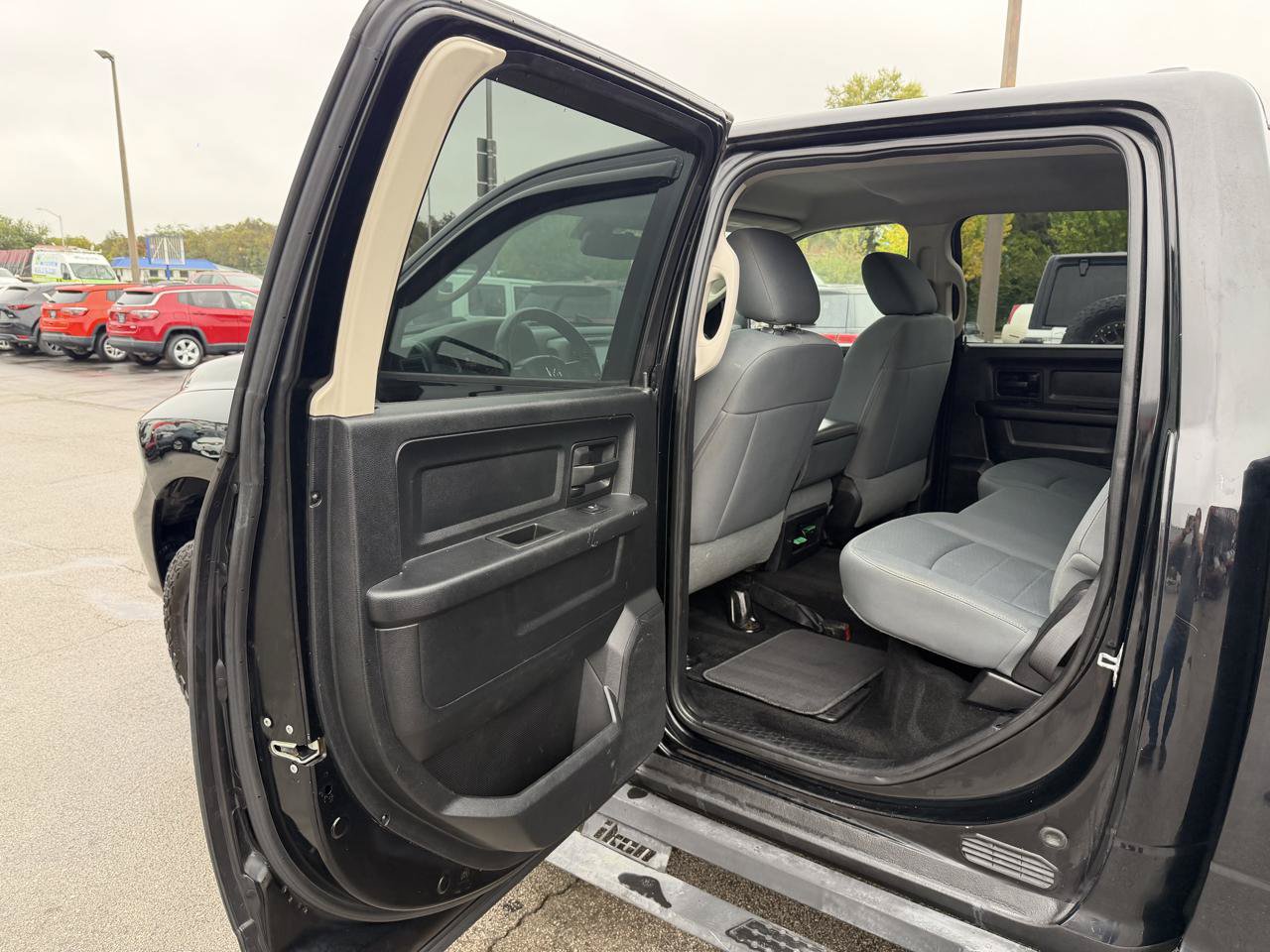 Used 2014 RAM 1500 Express w/ Black Ram 1500 Express Group AWD/4WD image 11