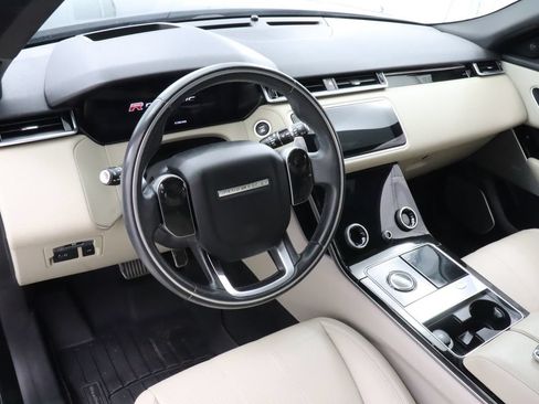 Used 2019 Land Rover Range Rover Velar R-Dynamic SE AWD/4WD image 12