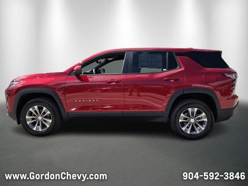 New 2026 Chevrolet Equinox LT w/ Convenience Package II AWD/4WD image 2
