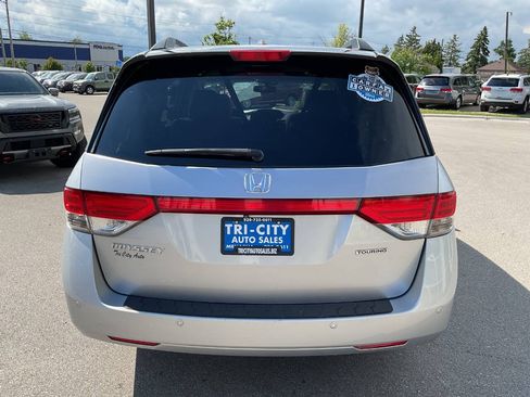 Used 2014 Honda Odyssey Touring Elite image 6