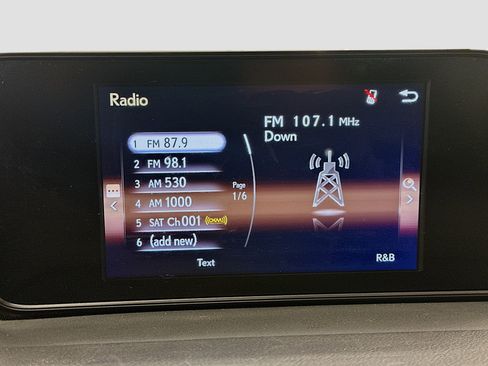 Used 2018 Lexus RX 350L w/ Premium Package image 21