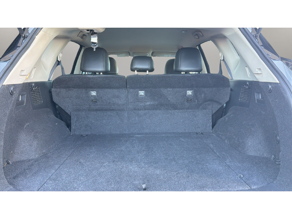Certified 2023 Nissan Altima 2.5 SV FWD image 8