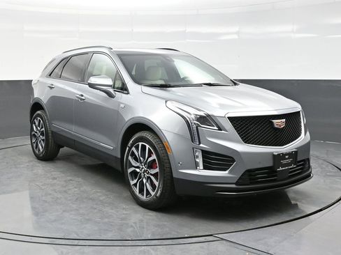New 2025 Cadillac XT5 Sportv w/ Technology Package image 1