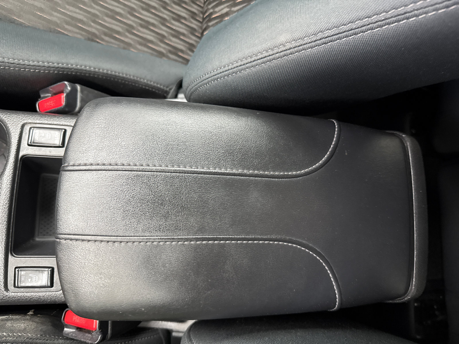 Used 2018 Nissan Rogue SV AWD/4WD image 28
