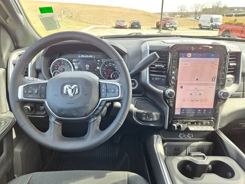 New 2026 RAM 2500 Big Horn AWD/4WD image 17