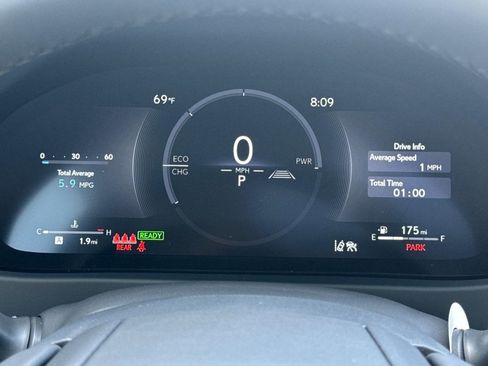 New 2026 Lexus UX 300h FWD image 18
