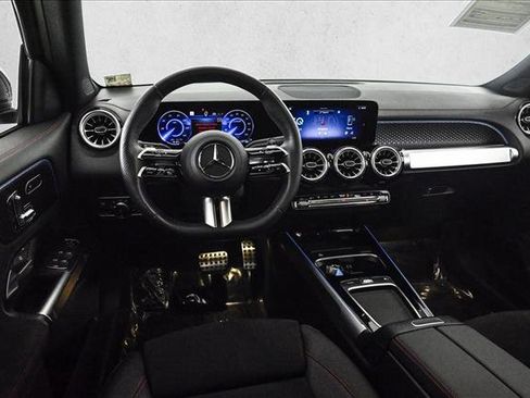 Certified 2024 Mercedes-Benz EQB 250+ image 19