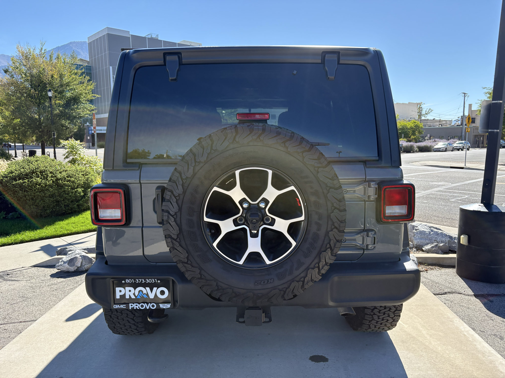 Used 2023 Jeep Wrangler Unlimited Sport AWD/4WD image 6